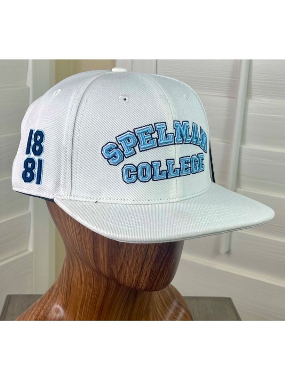 Pro Standard HBCU Spelman College White Wool Blend Embroidered Snapback Hat, NWT - Picture 3 of 7